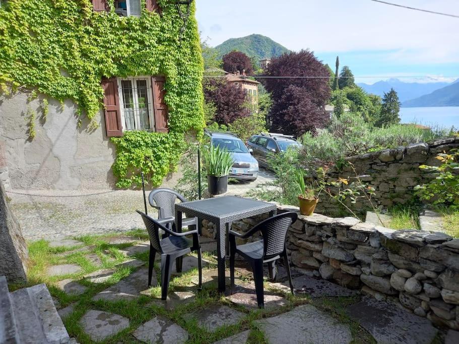 Apartamento The Door Of The Castle Menaggio Exterior foto